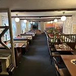 Zur Festwiese فندق Gierstädt