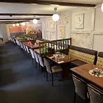 فندق Zur Festwiese Gierstädt