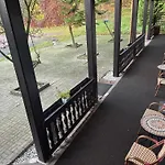 Zur Festwiese فندق 5*