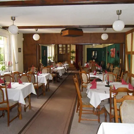 Zur Festwiese Gierstädt