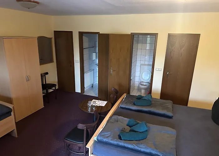 Zur Festwiese Gierstädt