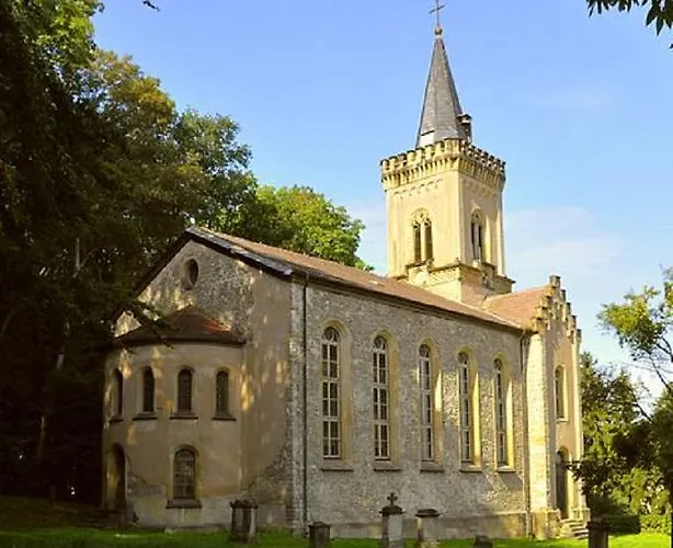 Zur Festwiese Gierstädt