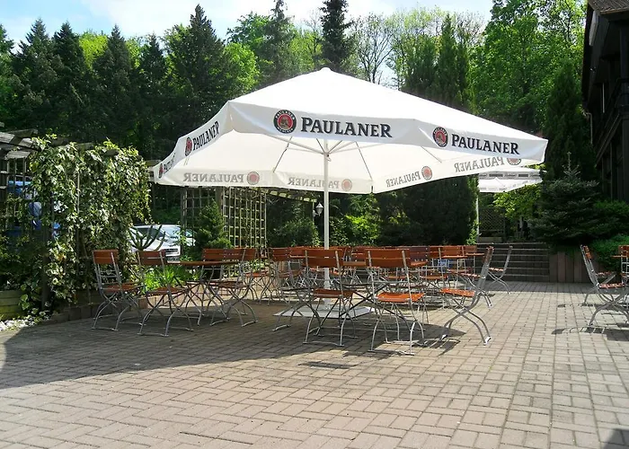 Zur Festwiese Gierstädt